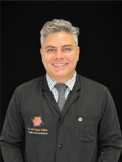 Dr. Henrique Telles